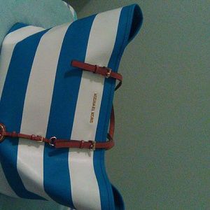 Micheal kors Purse